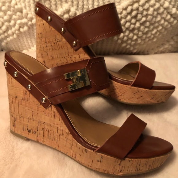 **LAST CHANCE” - GUC Tommy Hilfiger Wedge Sandals - Picture 2 of 5
